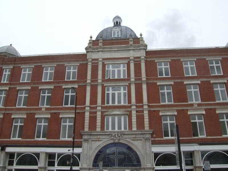 Marlin Apartments Commercial Road - Limehouse Лондон Екстер'єр фото